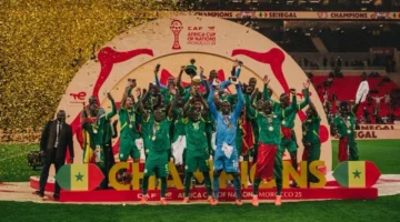 تصريح مفاجئ مدرب السنغال يوضح تهديد الانسحاب في نهائي إفريقيا